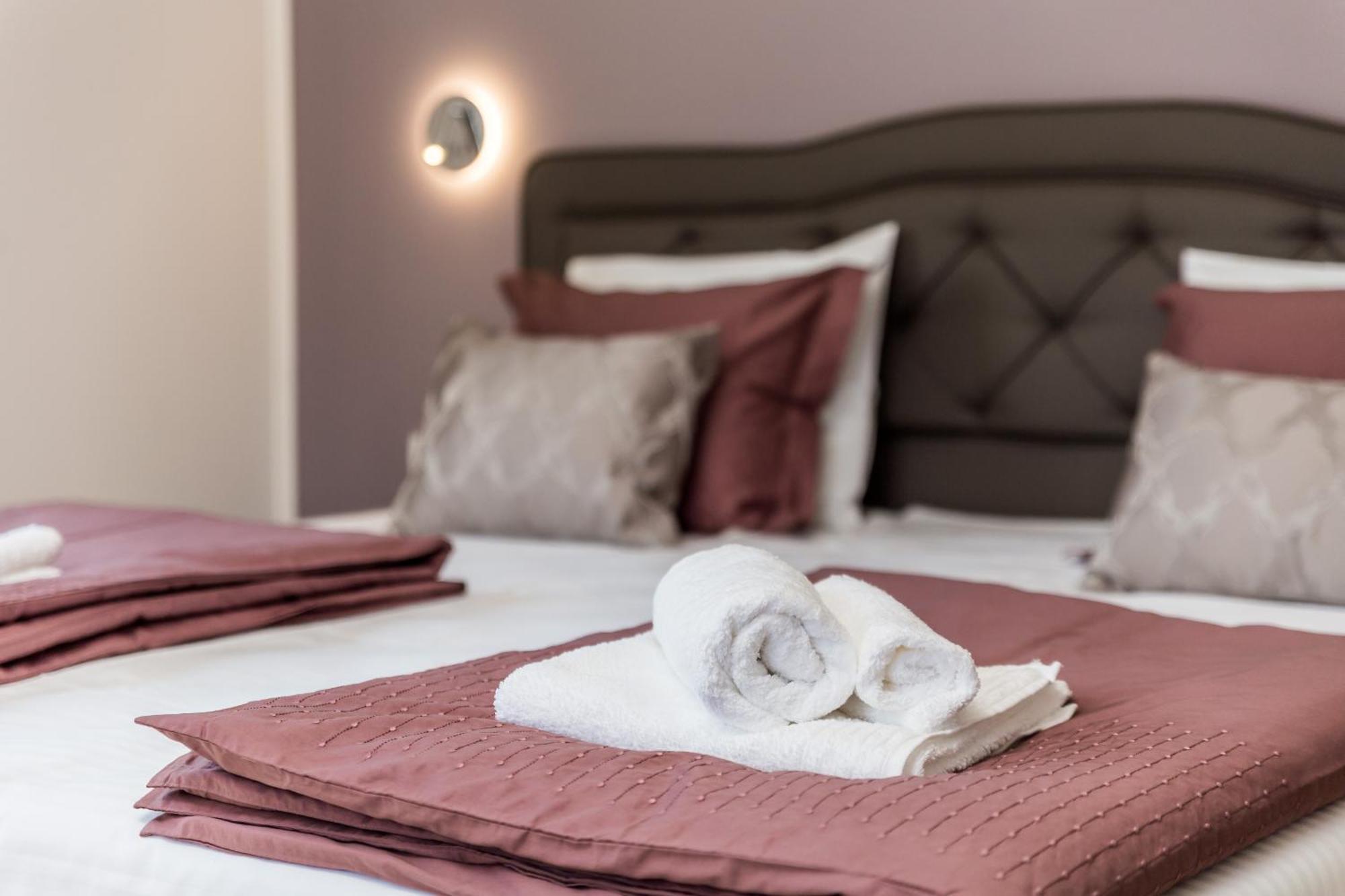 Apartments Liana Opatija Chambre photo