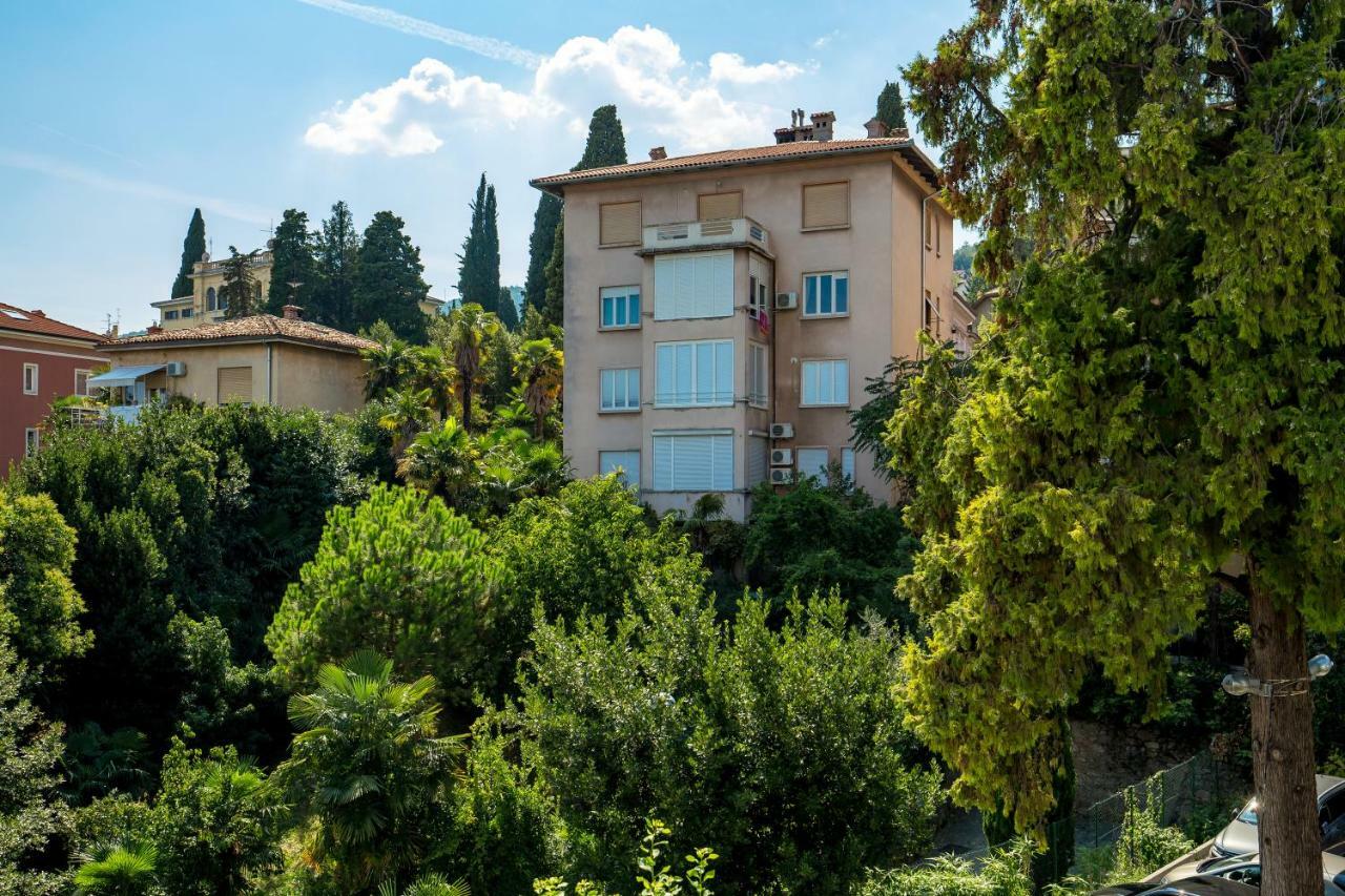 Apartments Liana Opatija Extérieur photo